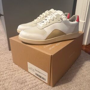 Everlane Court Sneaker